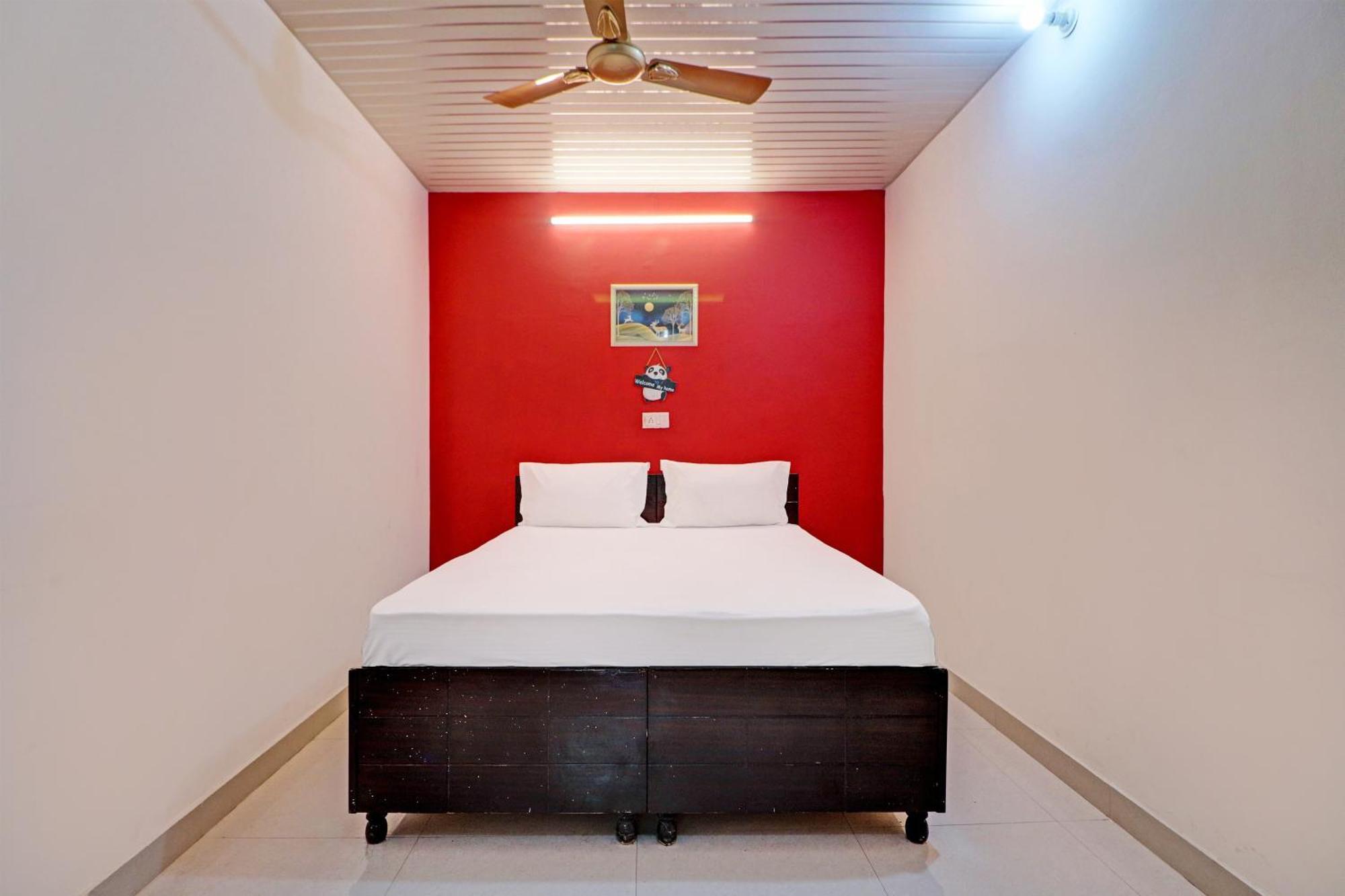 Hotel O Yuvraj Palace