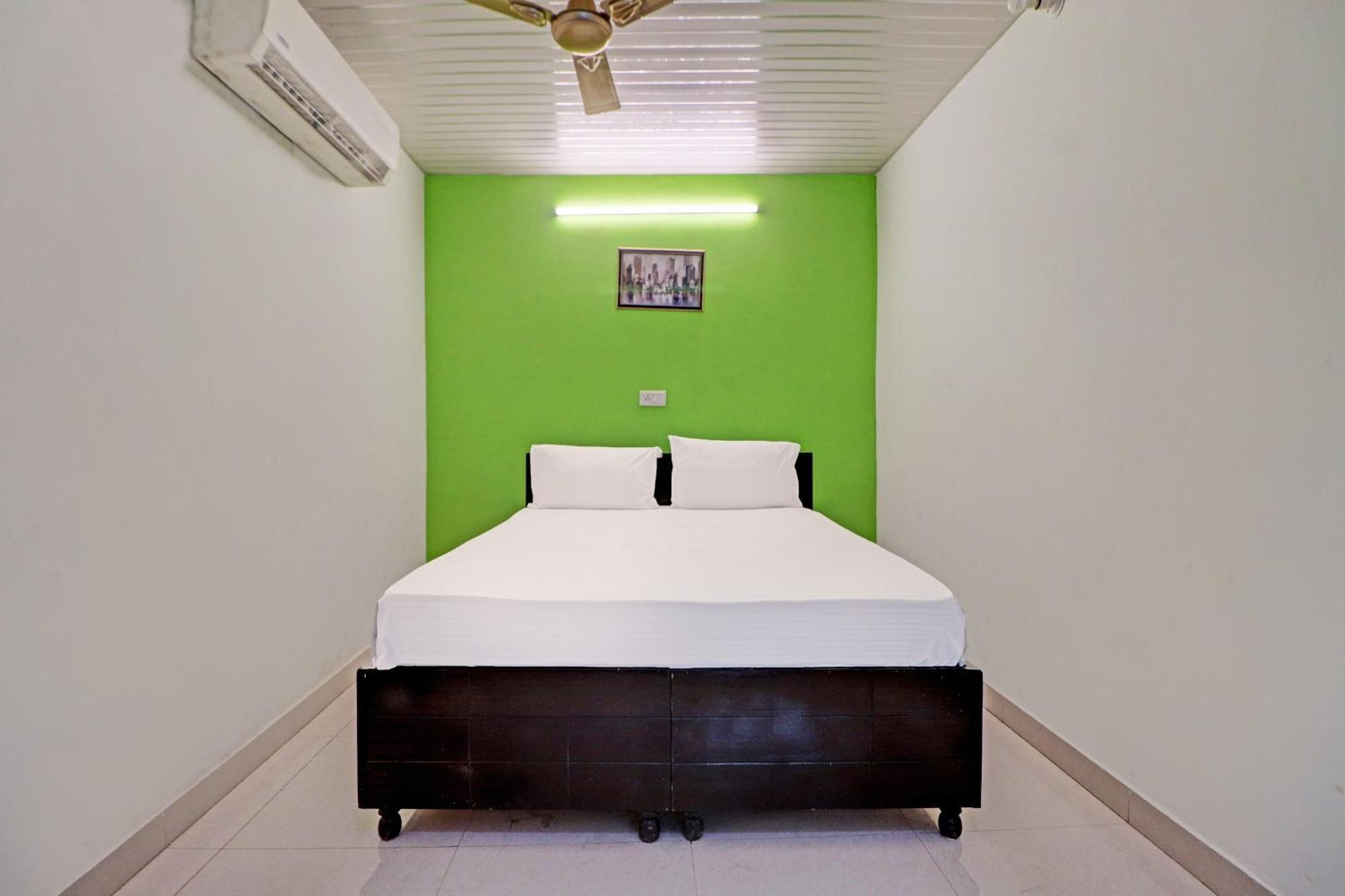 O Yuvraj Palace Hotel 3*