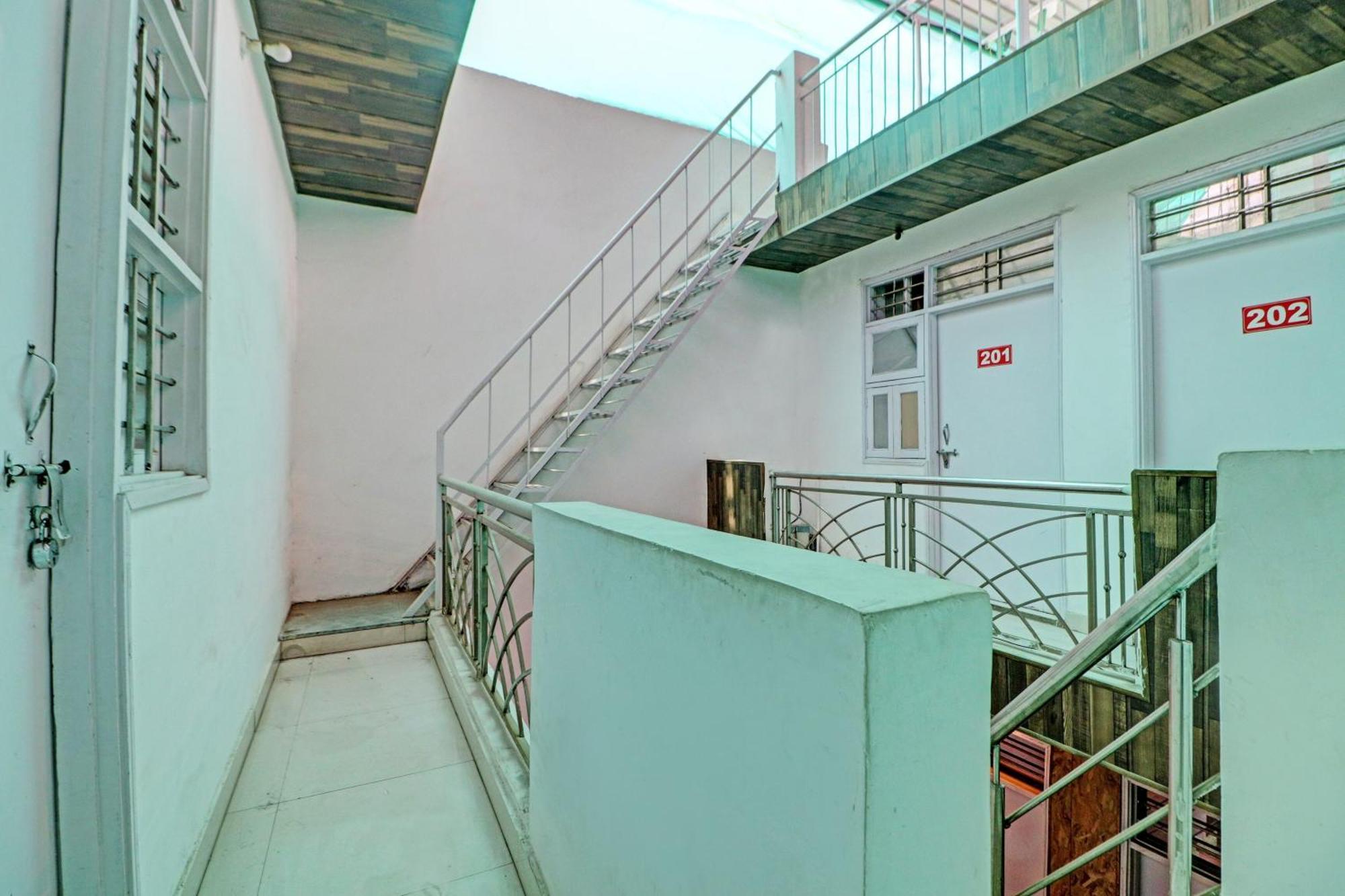 O Yuvraj Palace 3*