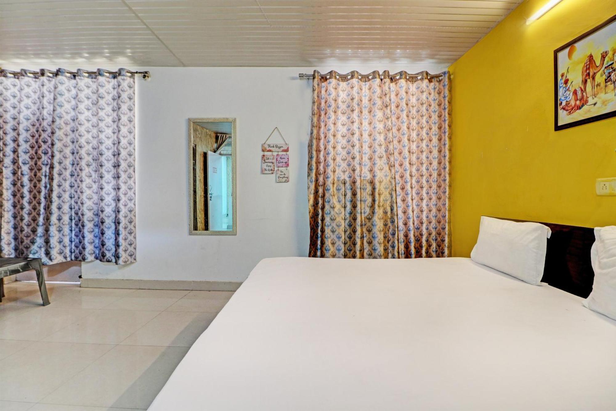 Hotel O Yuvraj Palace New Delhi